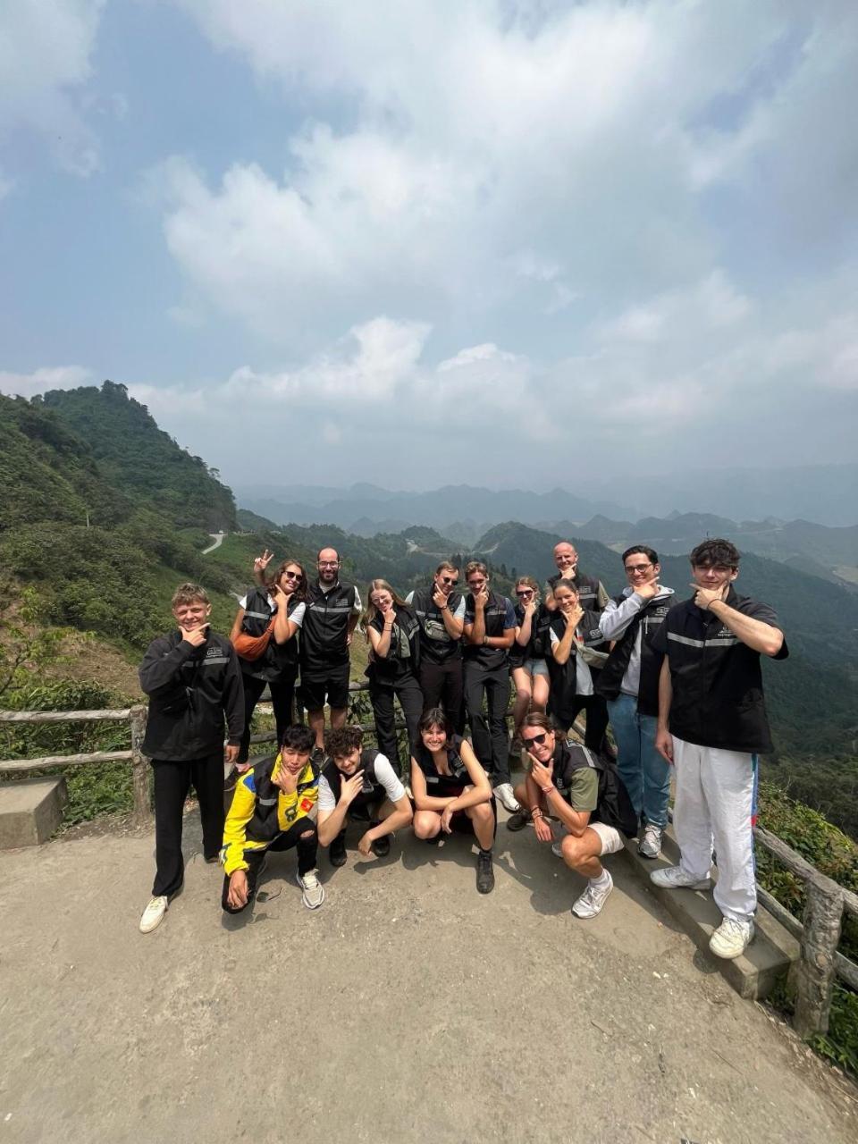 Quiri Hostel Ha Giang Lang Lap Dış mekan fotoğraf